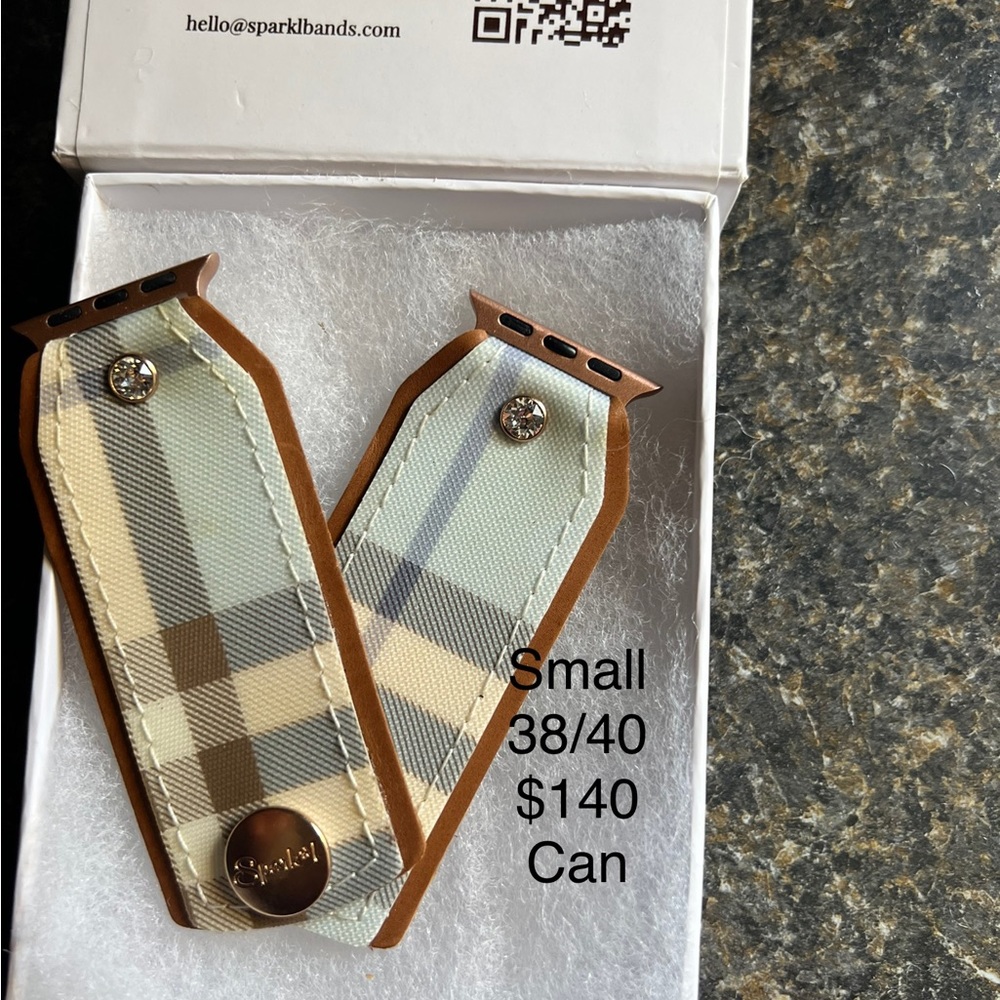 SPARKL band (USA upcycled store) Apple Watch 38/40 size small auth Burberry